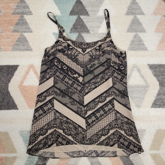 Cabi Monaco Cami Lace Tunic Top Style #3278 Medium - Picture 2 of 8